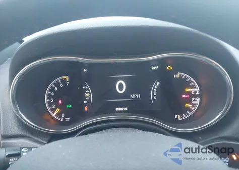 2014 Jeep Grand Cherokee Laredo z USA, uszkodzony, nr VIN 1C4RJFAG7EC571624